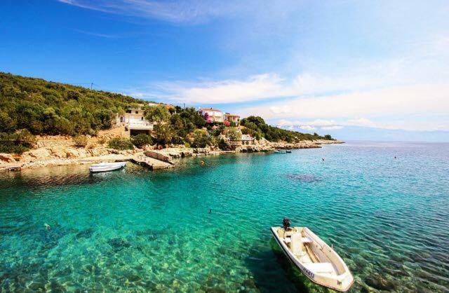 Апартаменты Faros Oasis Gdinj Экстерьер фото
